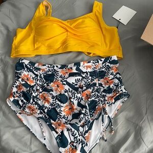 18W Women’s 2 Piece Bathing Suit